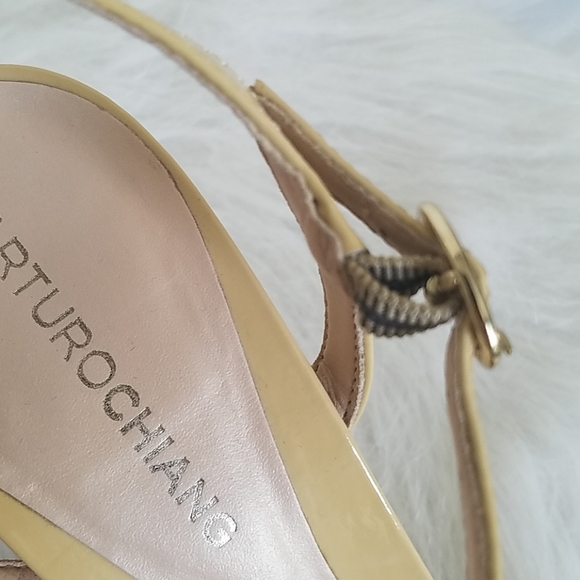 Butter yellow patent leather Arturo Chiang wedges - Picture 6 of 7